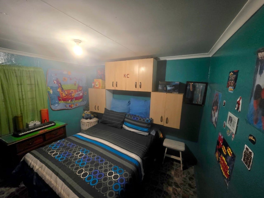 2 Bedroom Property for Sale in Roodepan Northern Cape